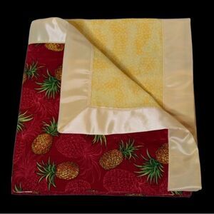🍍❤️💛brand NEW❤️🍍💛Handmade Aloha Print Crib Blanket